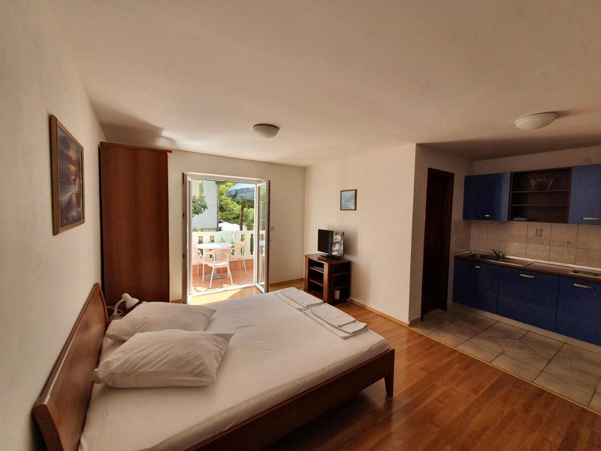 Apartmani Loncar Brela Exterior foto